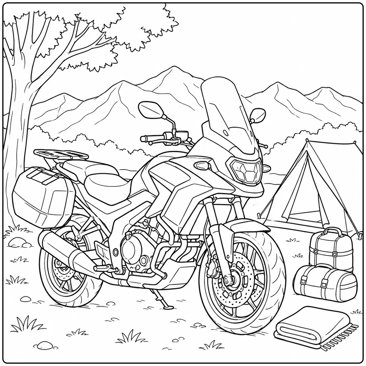 Adventuremotor met koffers staat bij een tent, kampeerspullen en een bergachtig landschap