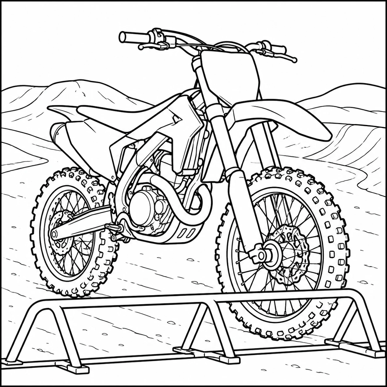 Crossmotor achter een laag starthek met grove banden, hoog spatbord en lange vering